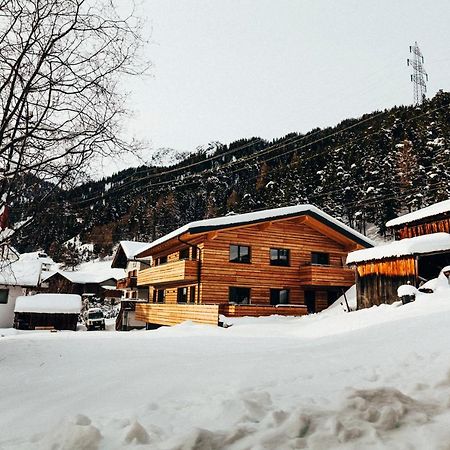 Апартаменты Haus Riefli- Monique Санкт-Антон-ам-Арльберг Экстерьер фото